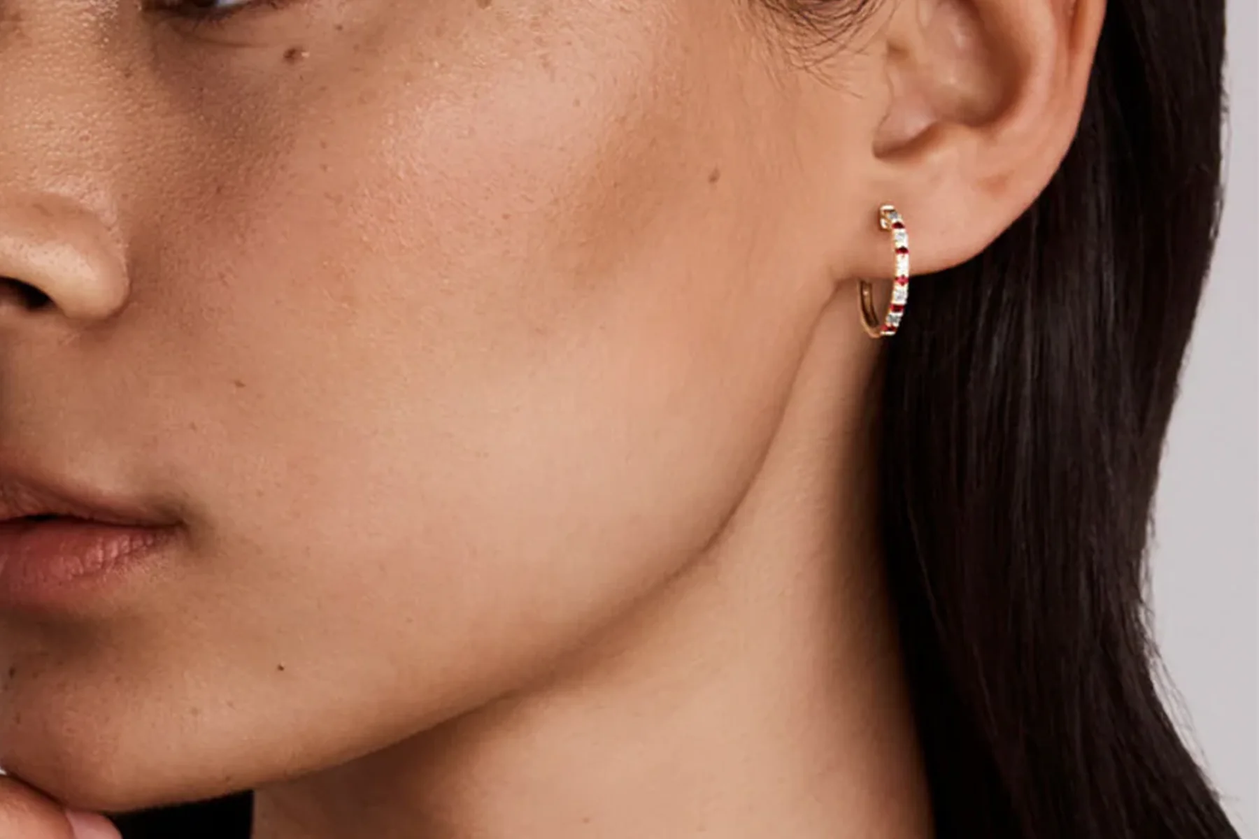 Professional facial threading treatment imagery for Sideburn Threading